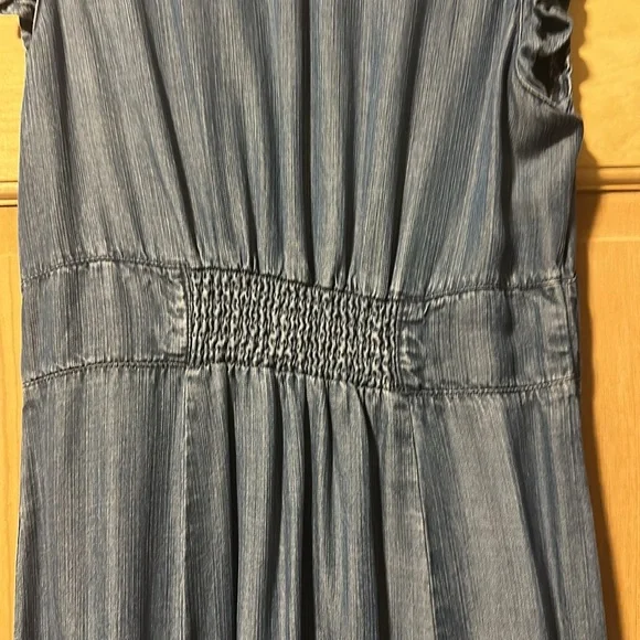 Marine Layer Camila Flutter Sleeve Midi Dress. Size Small. Worn a few times. - Picture 4 of 7